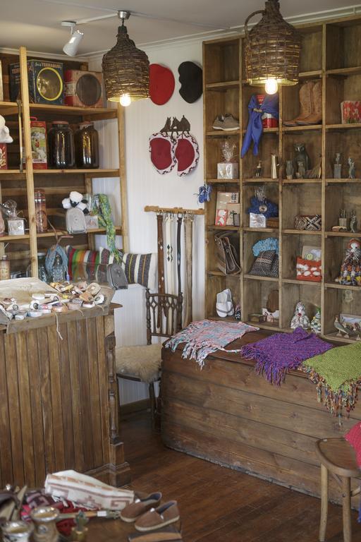 Hotel Boutique La Yegua Loca Punta Arenas Kültér fotó