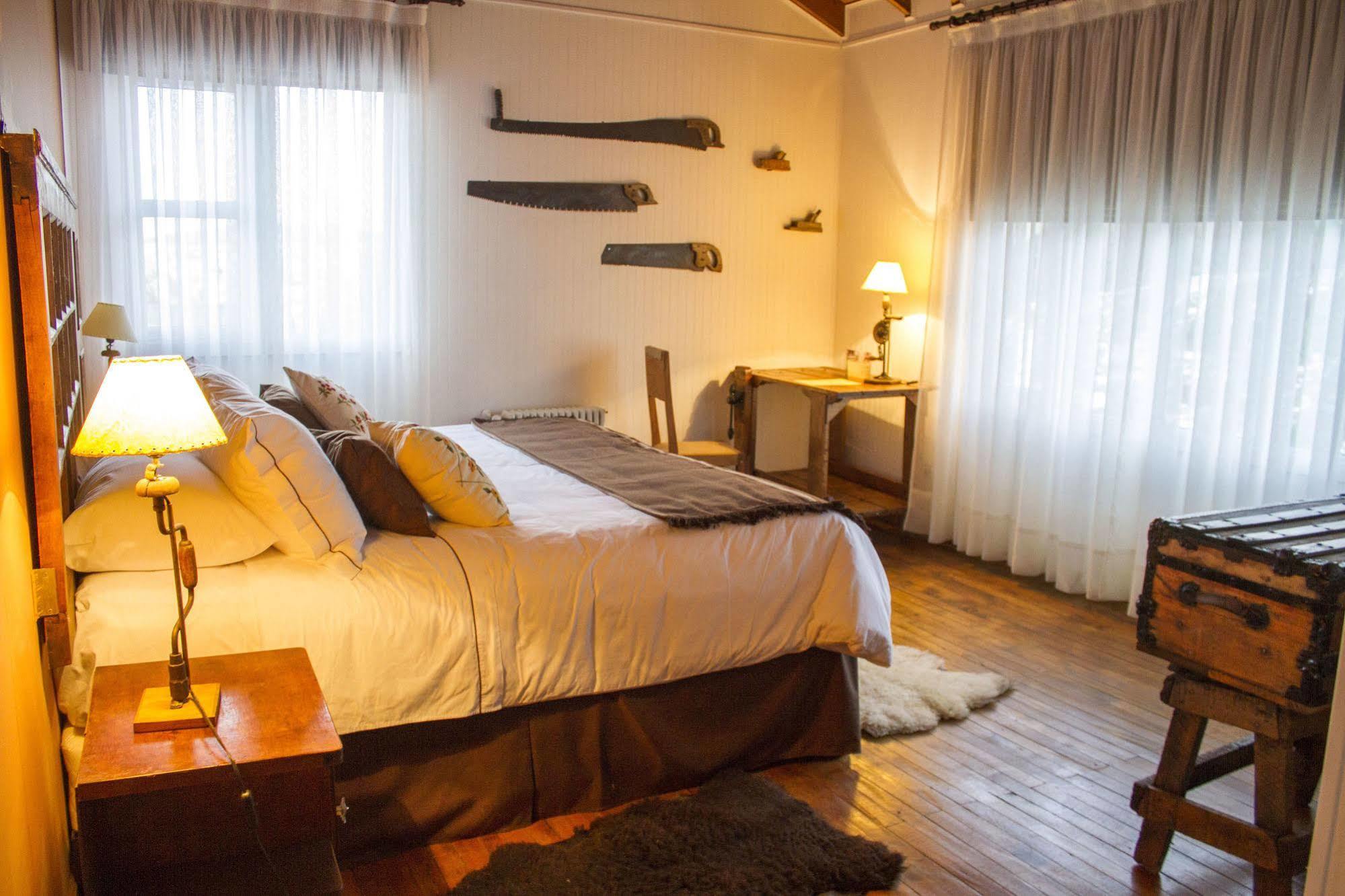 Hotel Boutique La Yegua Loca Punta Arenas Kültér fotó